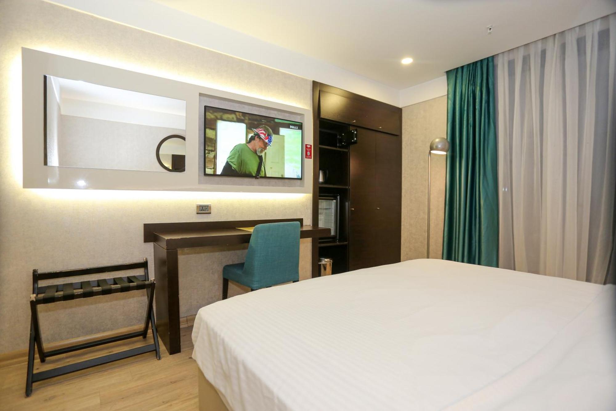 Milord Hotel Istanbul Exterior photo